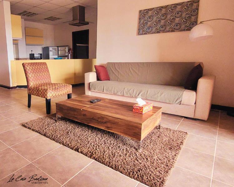 La Casa Baatsona Apts Sakumono Экстерьер фото