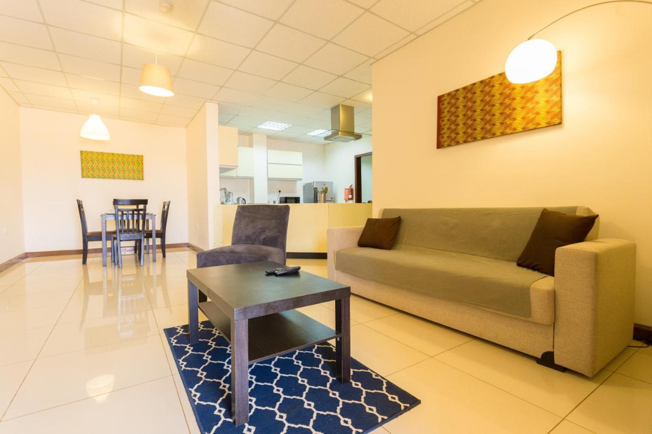 La Casa Baatsona Apts Sakumono Экстерьер фото