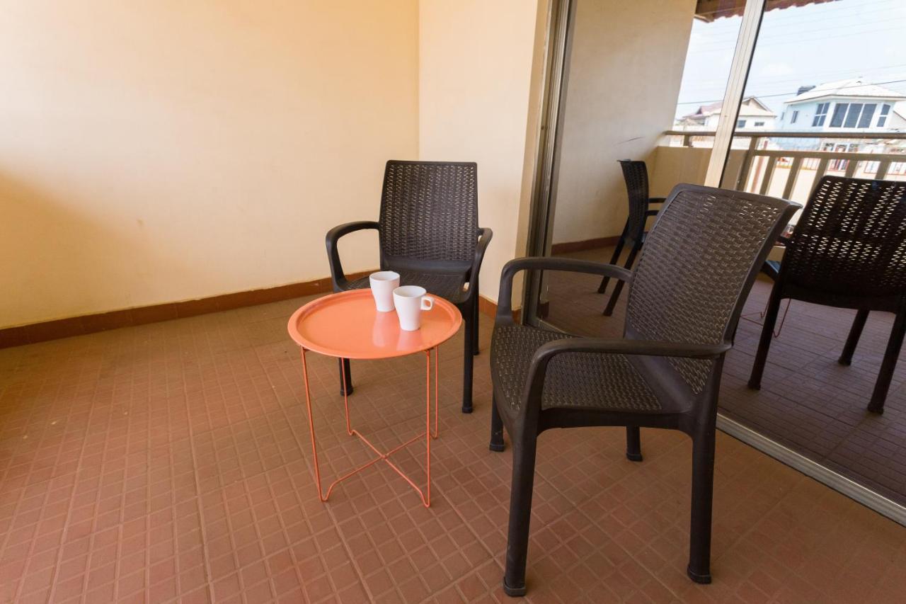 La Casa Baatsona Apts Sakumono Экстерьер фото